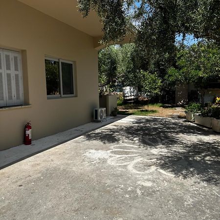 Aktaion Rooms Stoupa Exterior photo